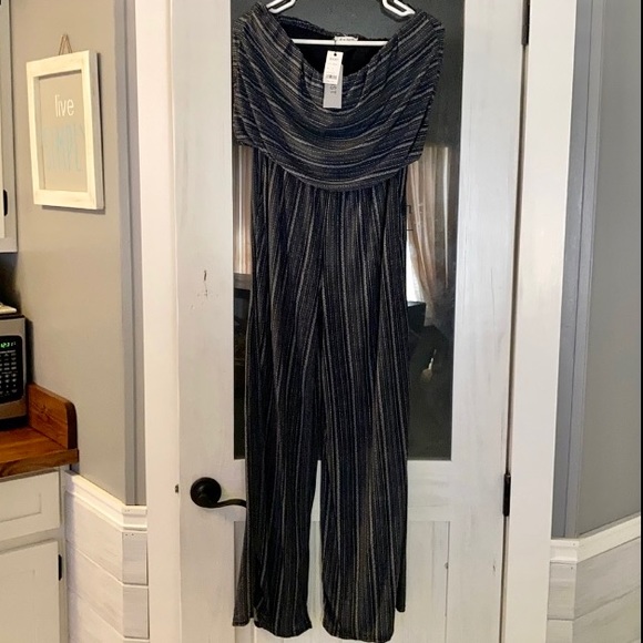 Business Casual Jumpsuit (New with Tags) - Picture 2 of 8